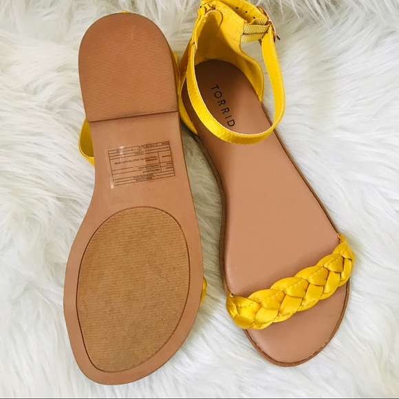 SOLD NWOT TORRID Yellow Satin Braided Sandals - Picture 4 of 4